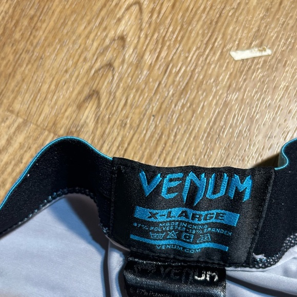 Venum Compression Pants - Picture 2 of 2